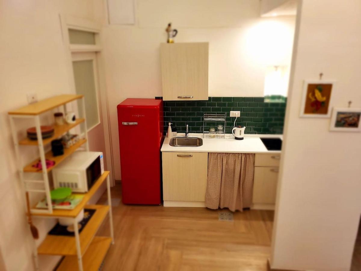 Suite Apartment Casa Lu Neapel Exteriör bild